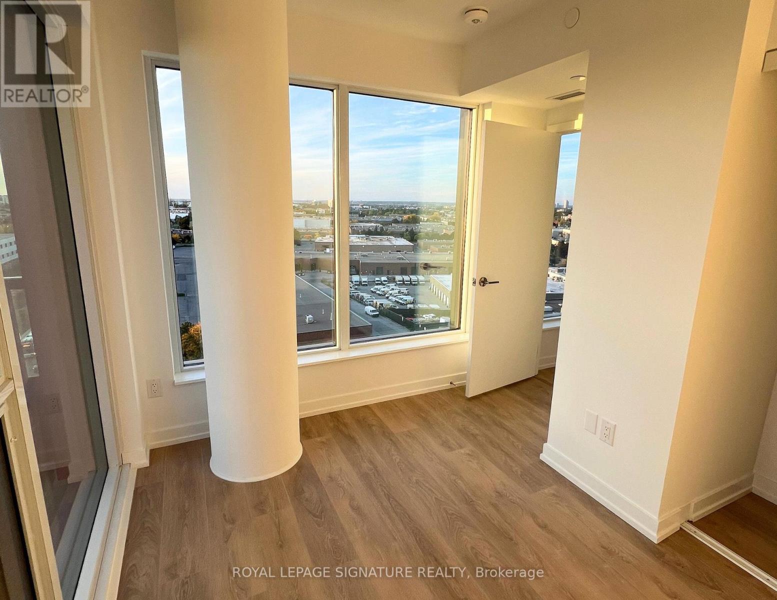 1226 - 1100 Sheppard Avenue W, Toronto, Ontario  M3K 0E4 - Photo 12 - W12463314