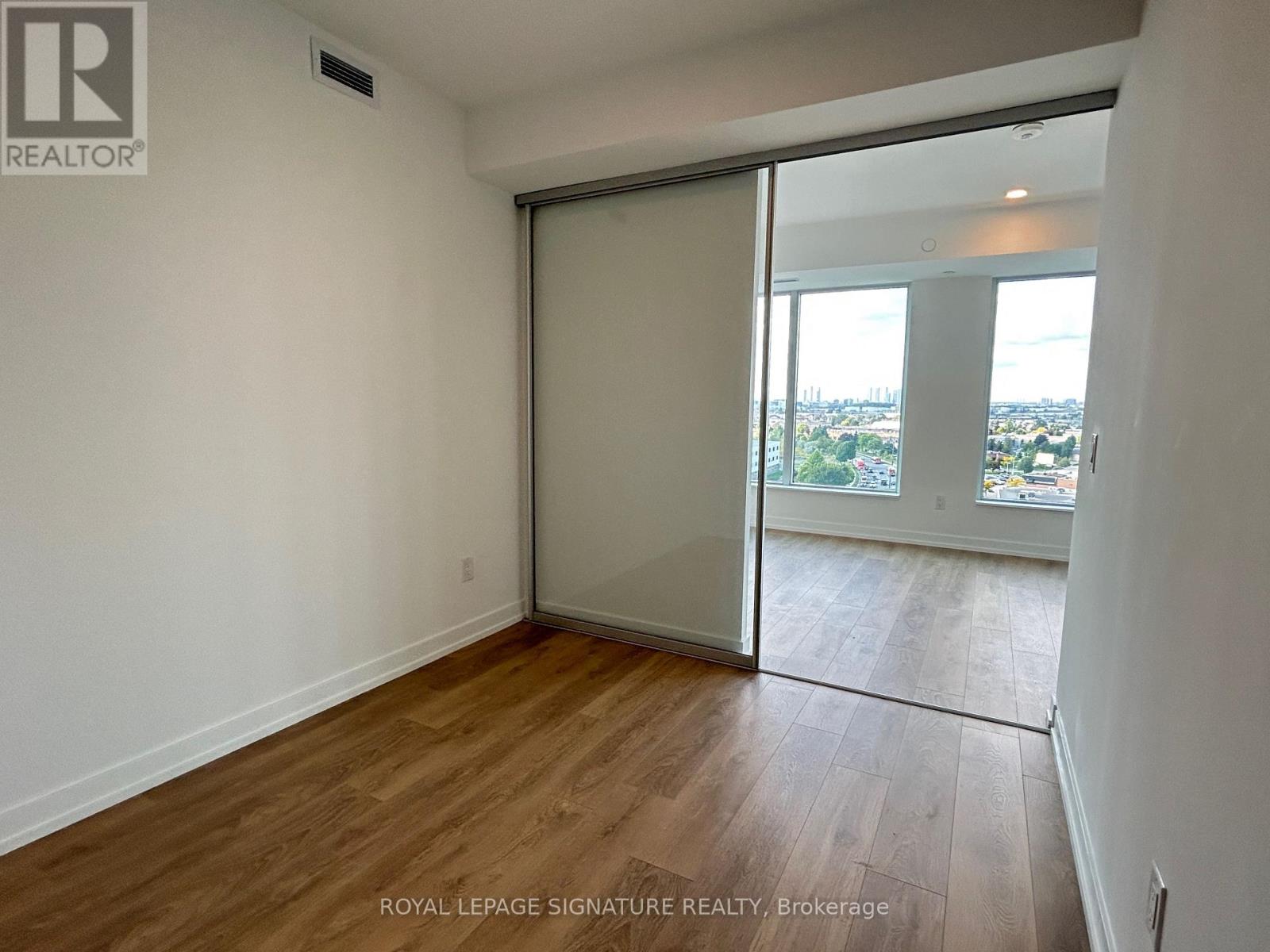1226 - 1100 Sheppard Avenue W, Toronto, Ontario  M3K 0E4 - Photo 19 - W12463314