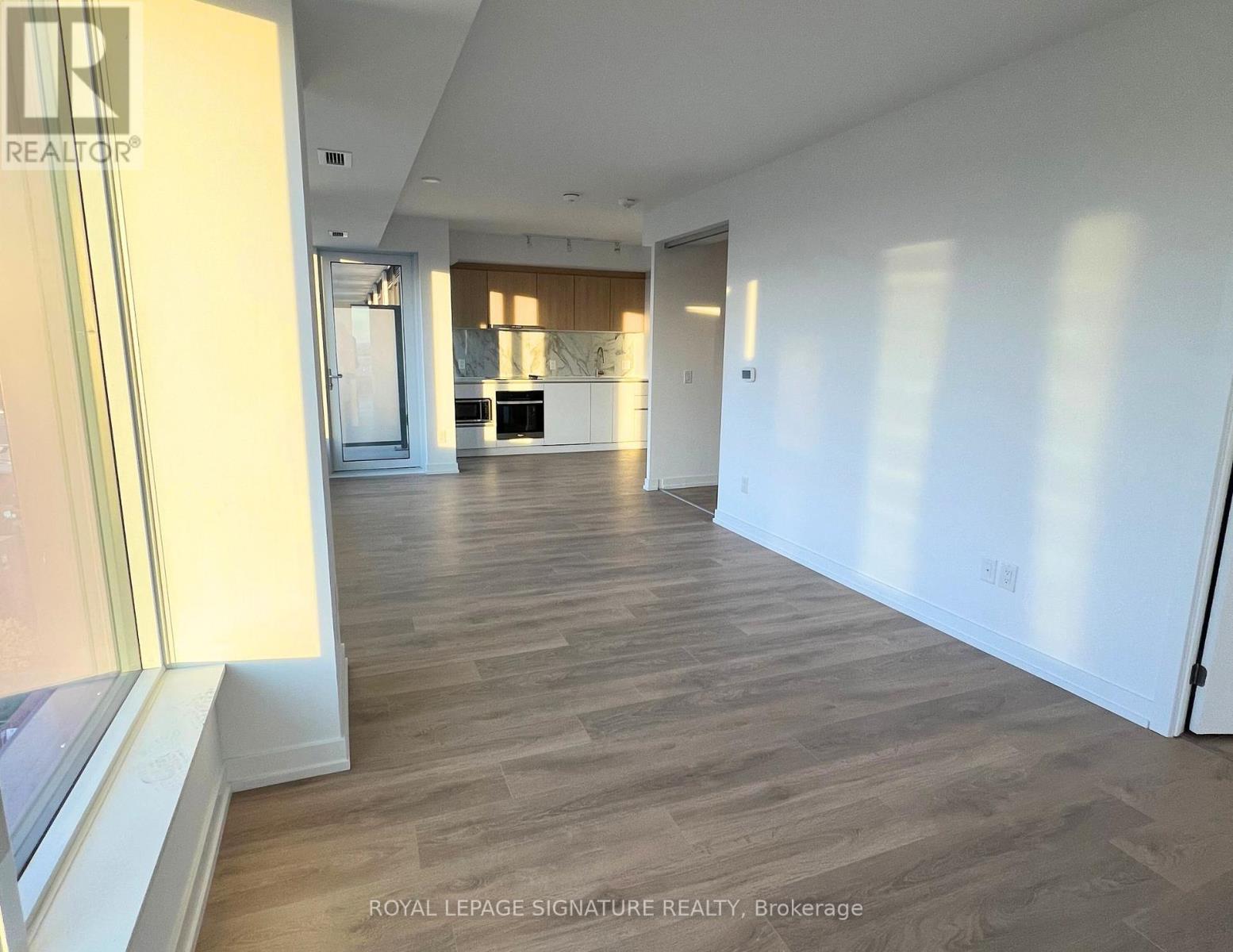 1226 - 1100 Sheppard Avenue W, Toronto, Ontario  M3K 0E4 - Photo 5 - W12463314