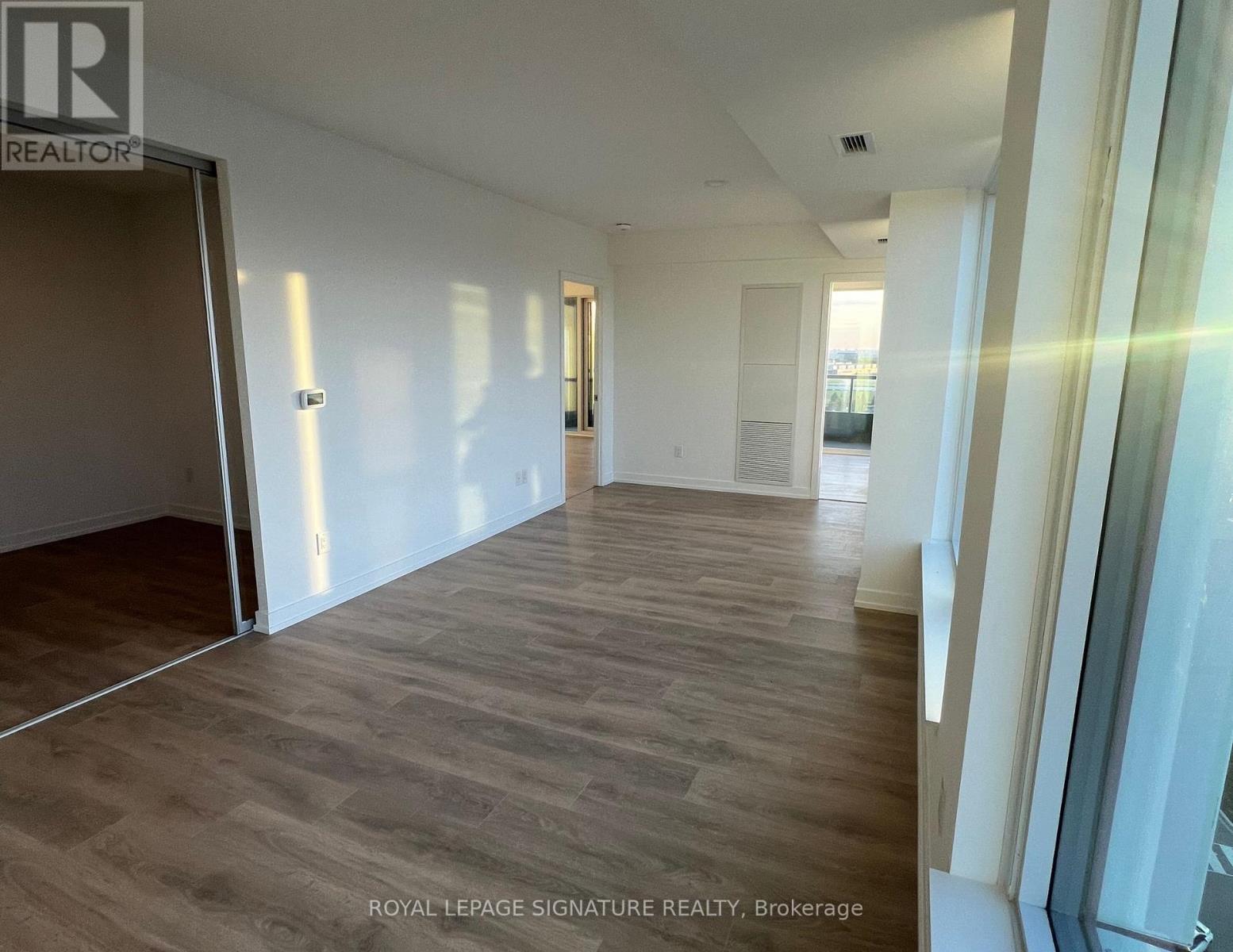 1226 - 1100 Sheppard Avenue W, Toronto, Ontario  M3K 0E4 - Photo 6 - W12463314