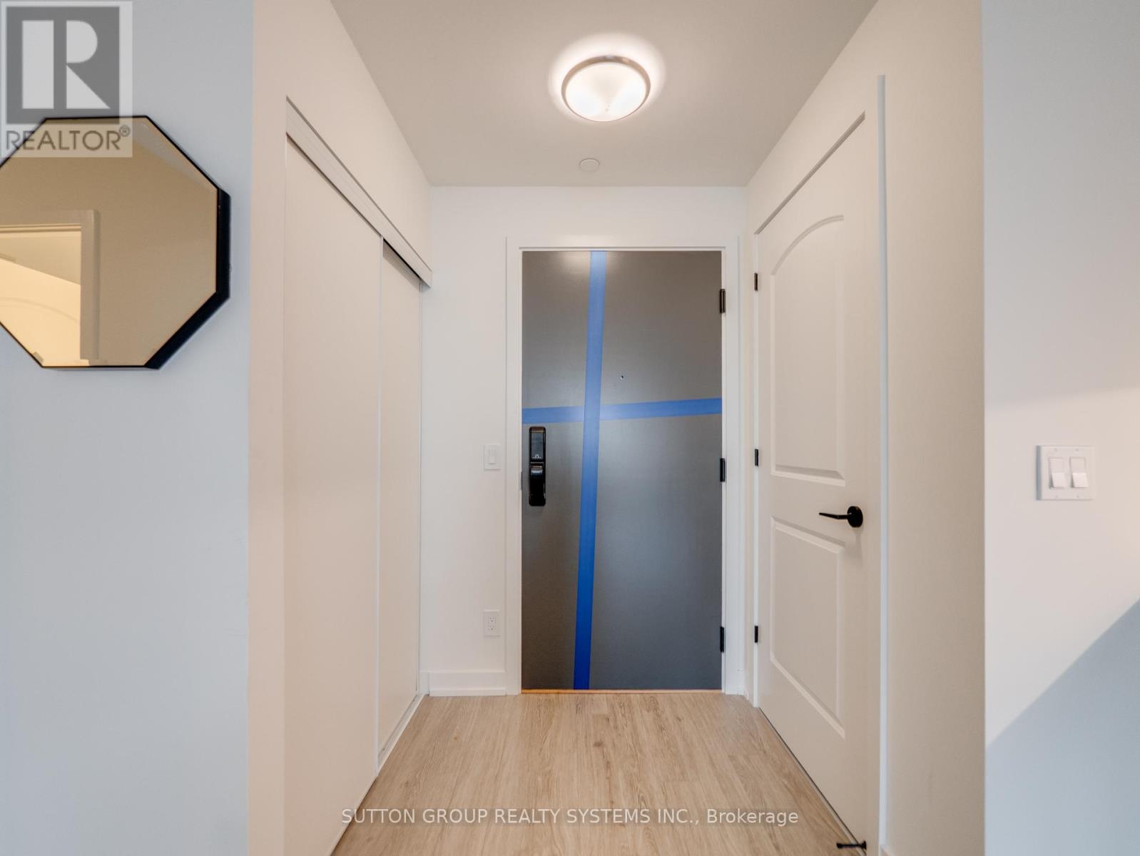 413 - 345 Wheat Boom Drive, Oakville, Ontario  L6H 7X4 - Photo 12 - W12463323