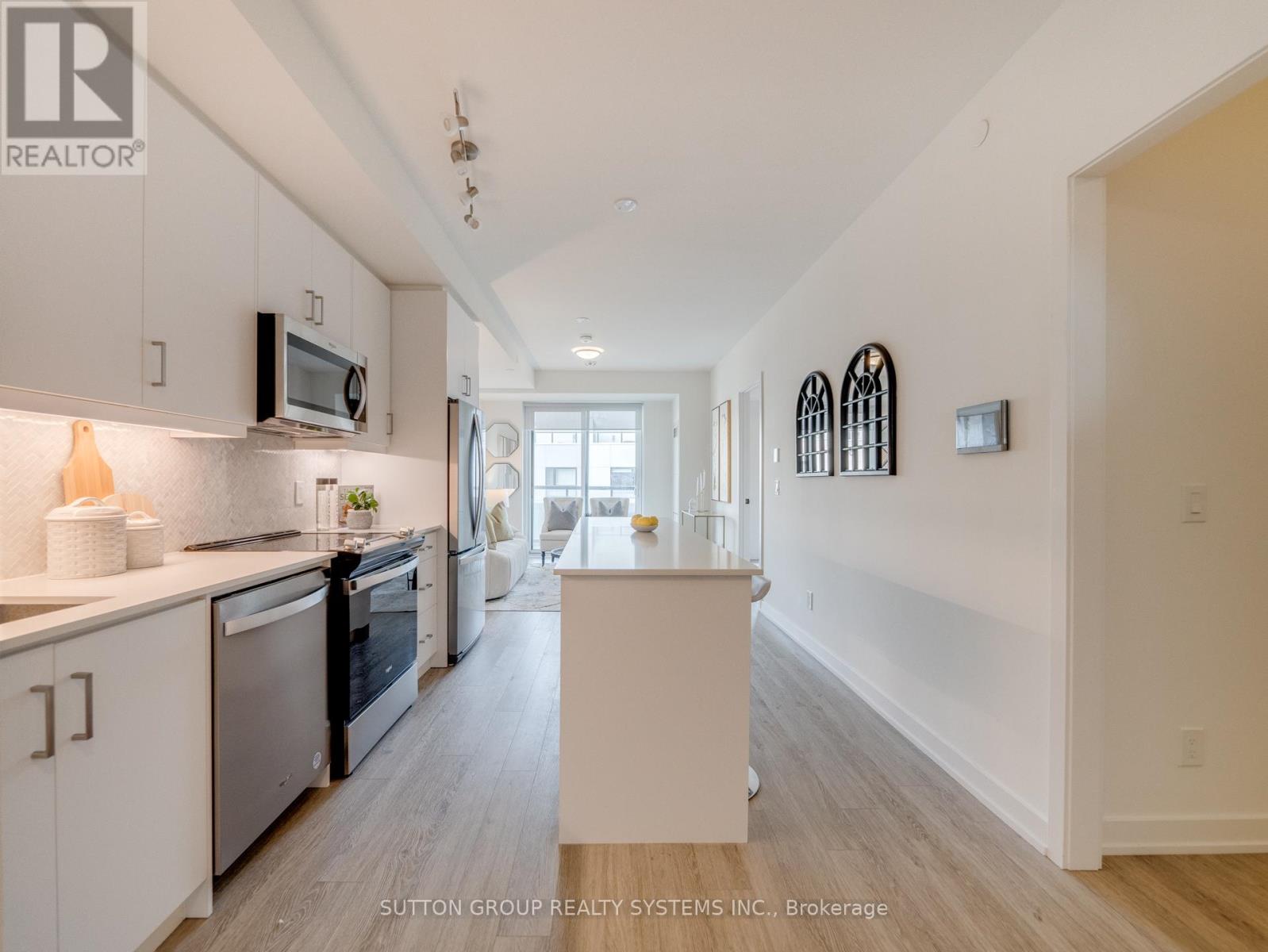 413 - 345 Wheat Boom Drive, Oakville, Ontario  L6H 7X4 - Photo 13 - W12463323