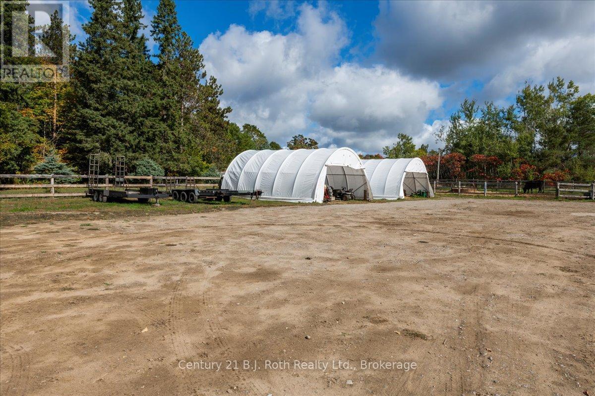 2286 Flos Ten Road E, Springwater, Ontario  L0L 1P0 - Photo 30 - S12441517