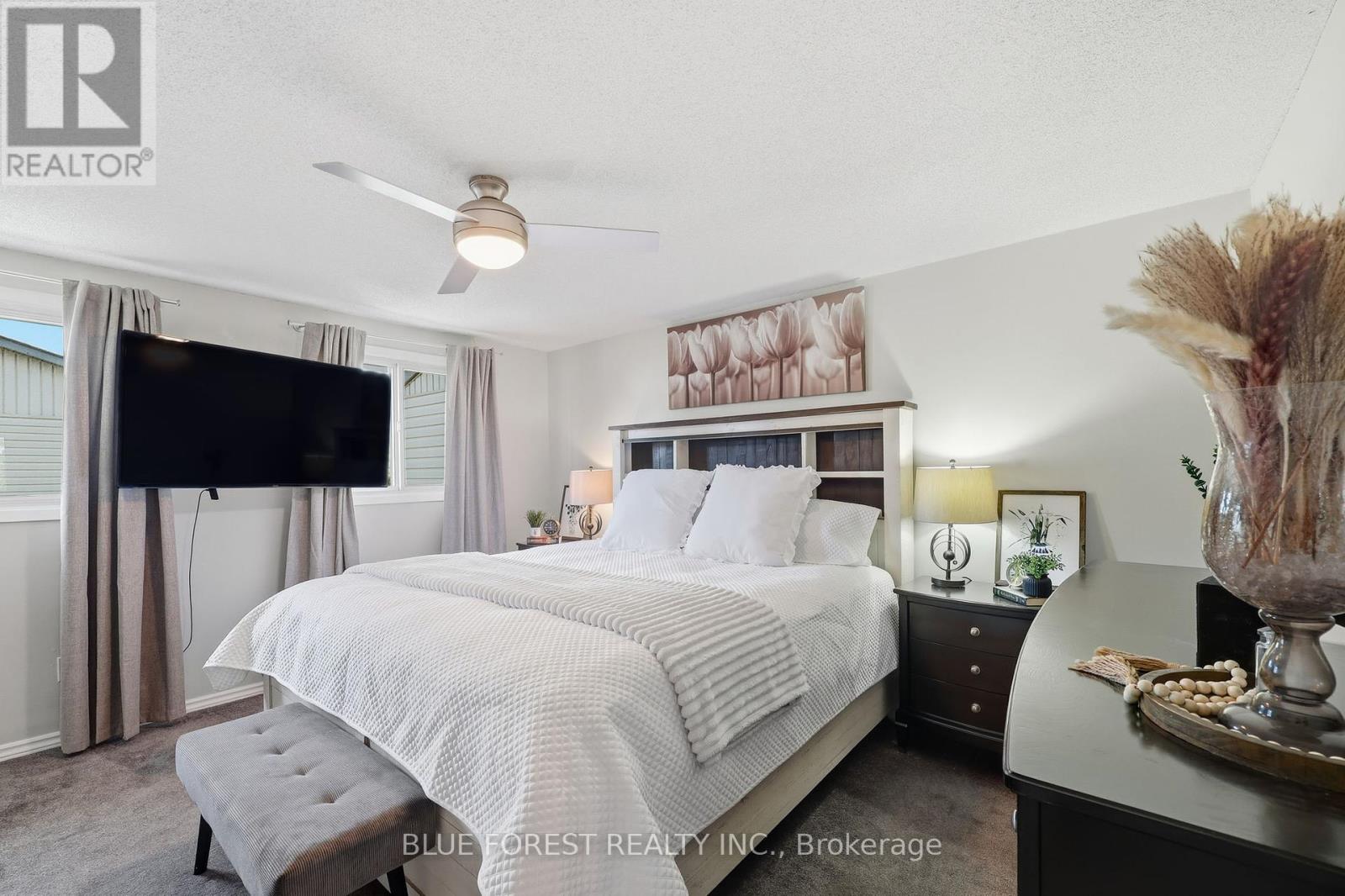 16 - 821 Southdale Road E, London South, Ontario  N6E 1V7 - Photo 13 - X12448156