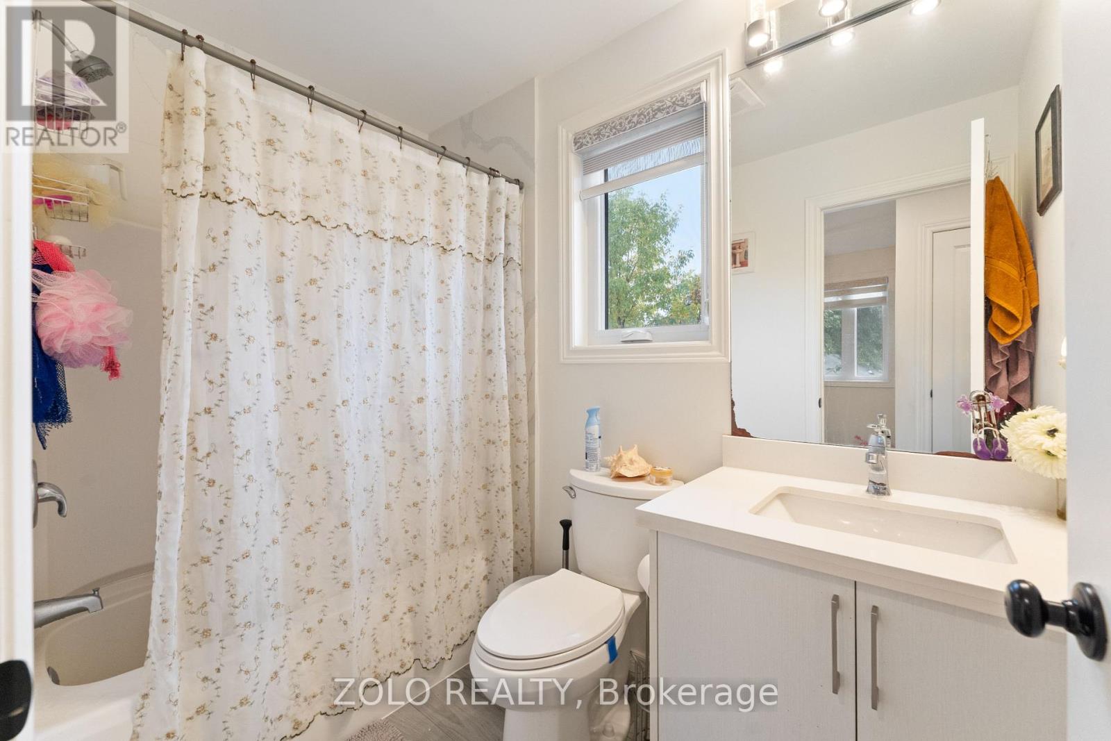 535 Quebec Street, Hamilton, Ontario  L8H 6V3 - Photo 21 - X12463157