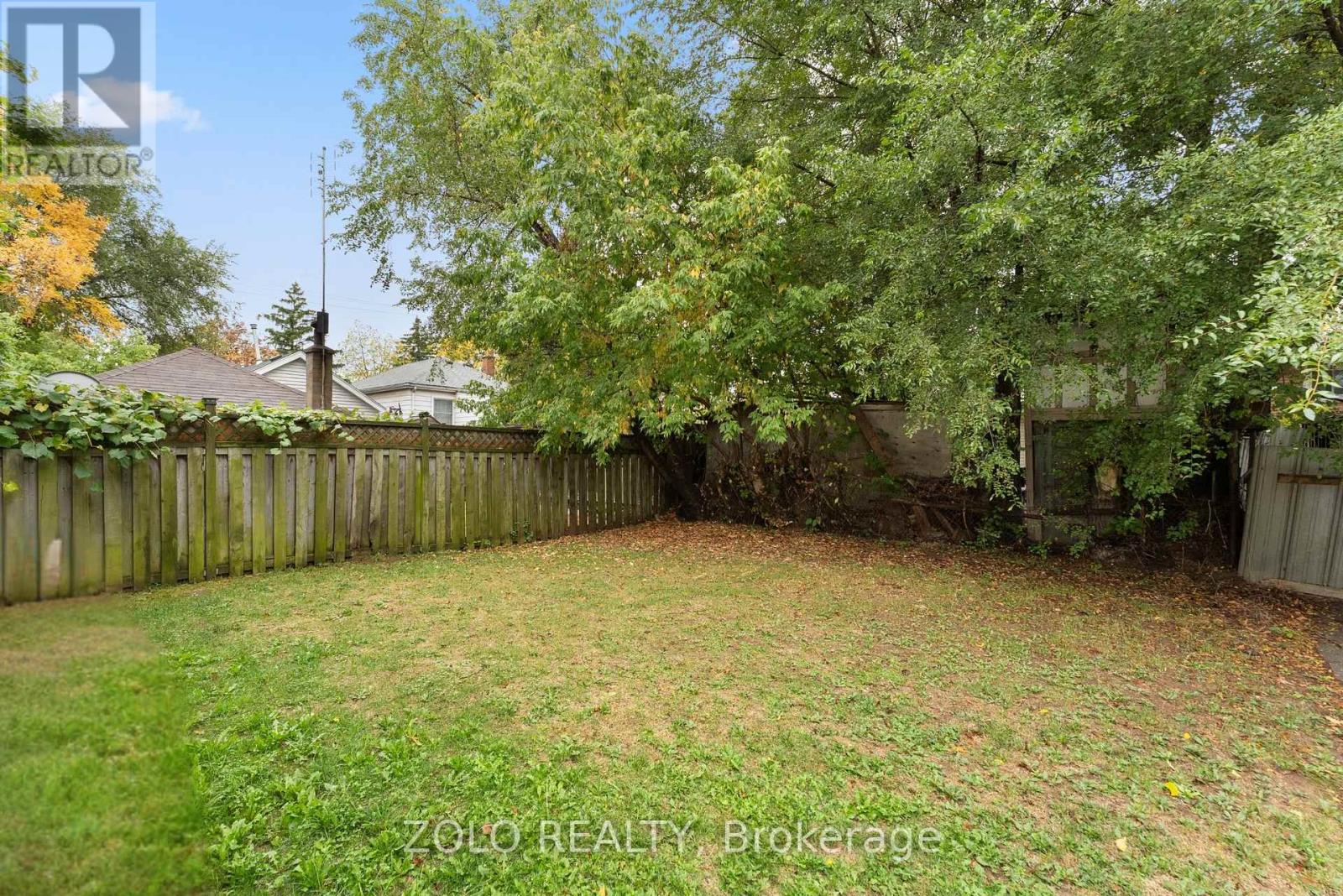 535 Quebec Street, Hamilton, Ontario  L8H 6V3 - Photo 29 - X12463157