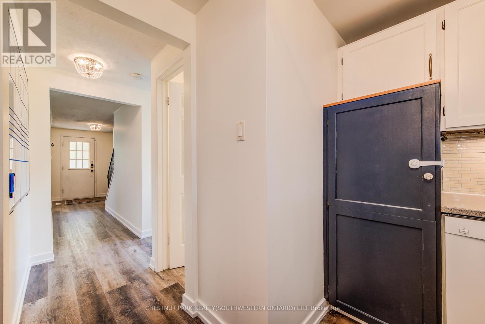 98 Rolling Meadows Drive, Kitchener, Ontario  N2N 1T6 - Photo 19 - X12463181