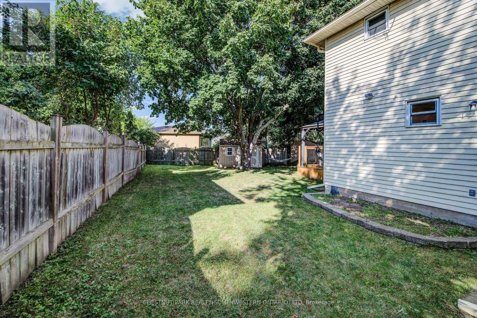 98 Rolling Meadows Drive, Kitchener, Ontario  N2N 1T6 - Photo 47 - X12463181