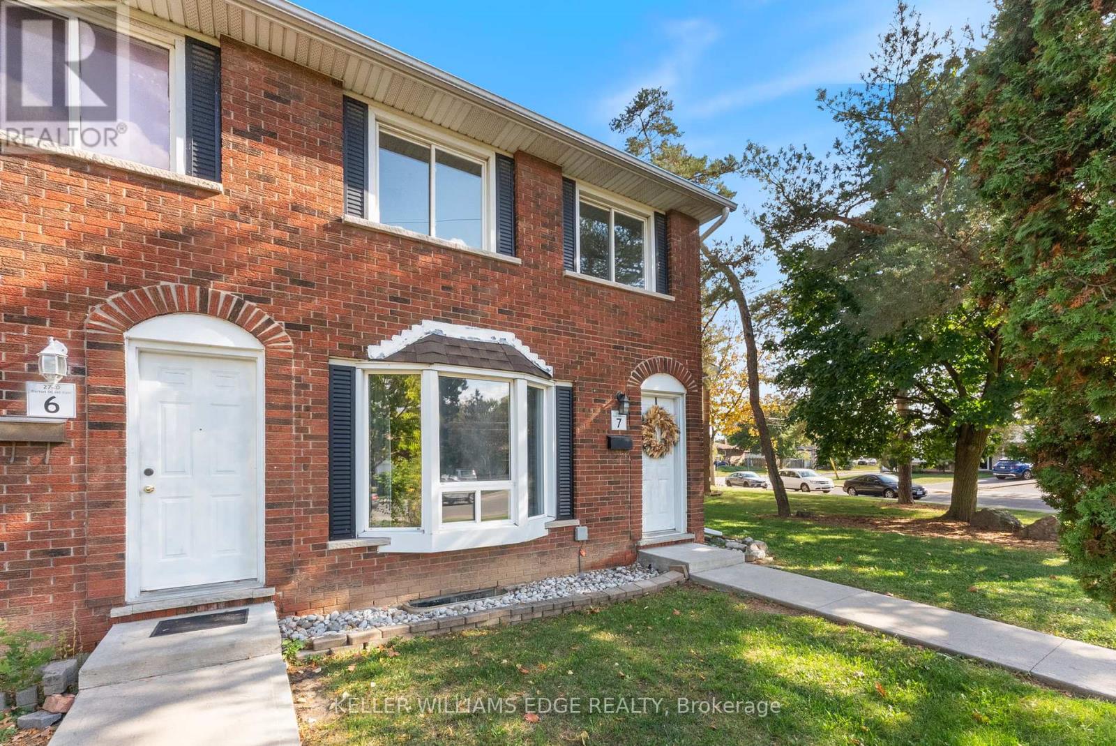 7 - 2700 Barton Street E, Hamilton, Ontario  L8E 2J7 - Photo 2 - X12463182