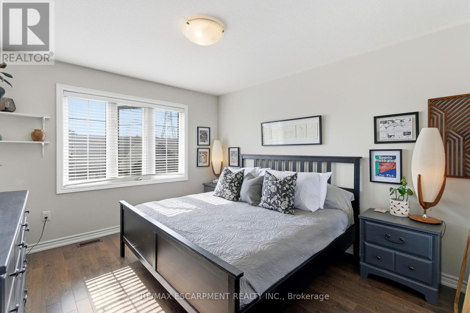 54 - 377 Glancaster Road, Hamilton, Ontario  L9G 0G4 - Photo 20 - X12463249
