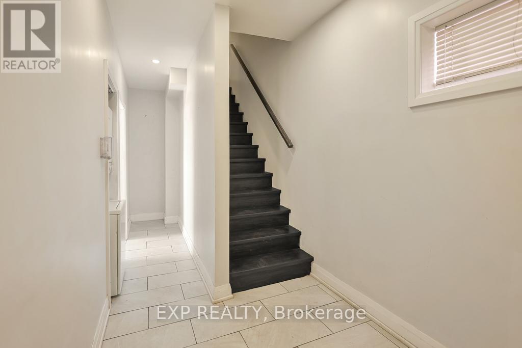 1 Madison Avenue, Hamilton, Ontario  L8L 5Y2 - Photo 5 - X12463253
