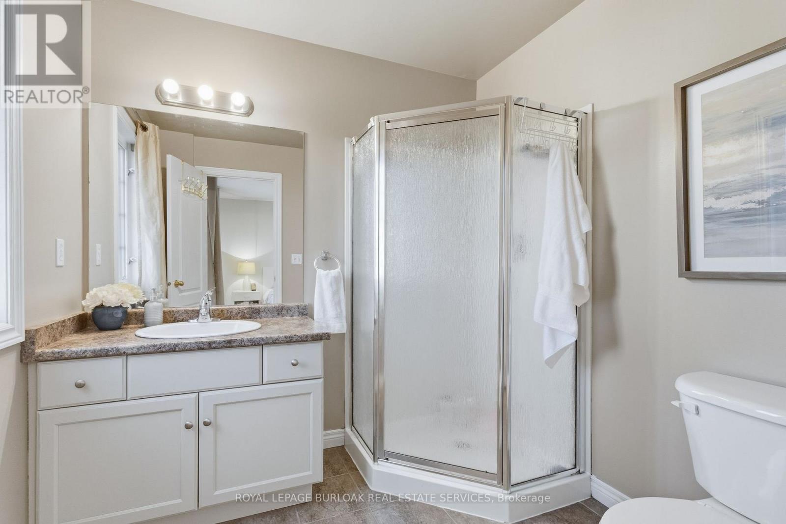 37 - 232 Stonehenge Drive, Hamilton, Ontario  L9K 1R5 - Photo 22 - X12463279