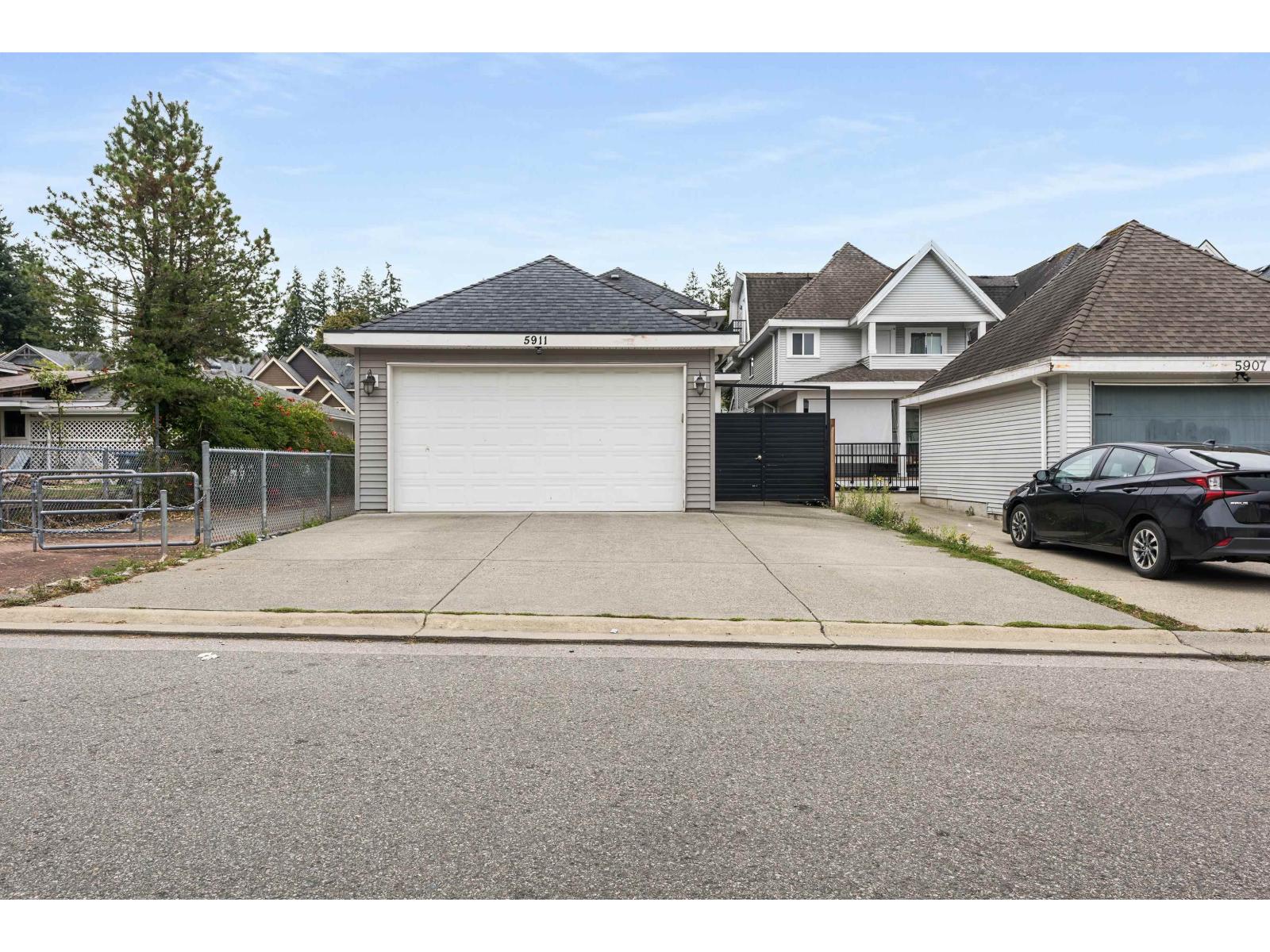 5911 131a Street, Surrey, British Columbia  V3X 0E4 - Photo 35 - R3058652