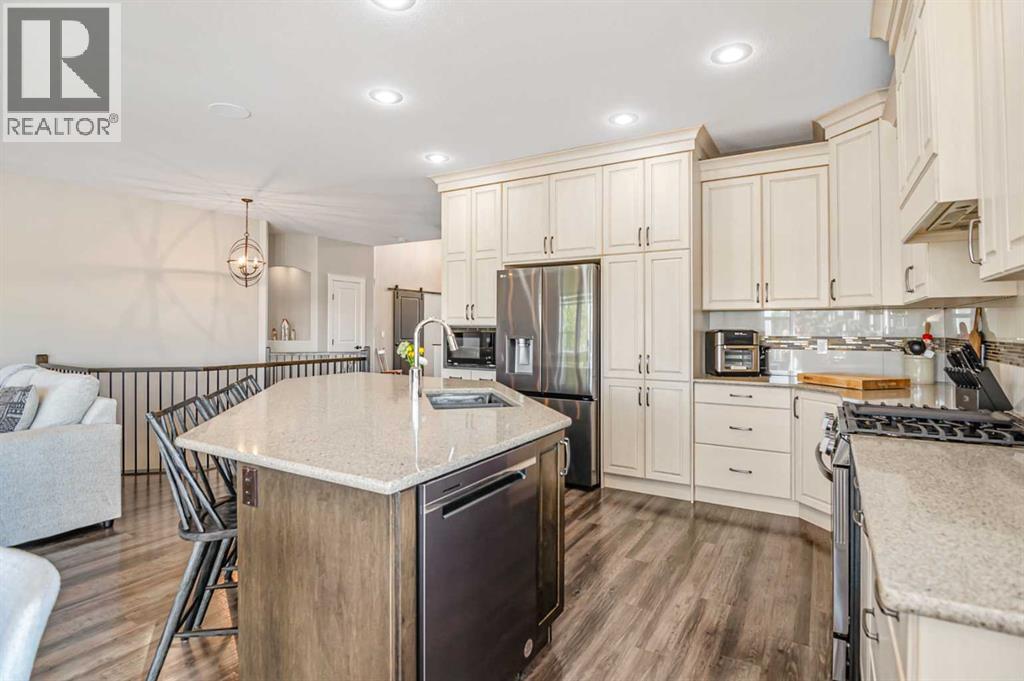 7 Leonard Close, Sylvan Lake, Alberta  T4S 0E7 - Photo 8 - A2264369