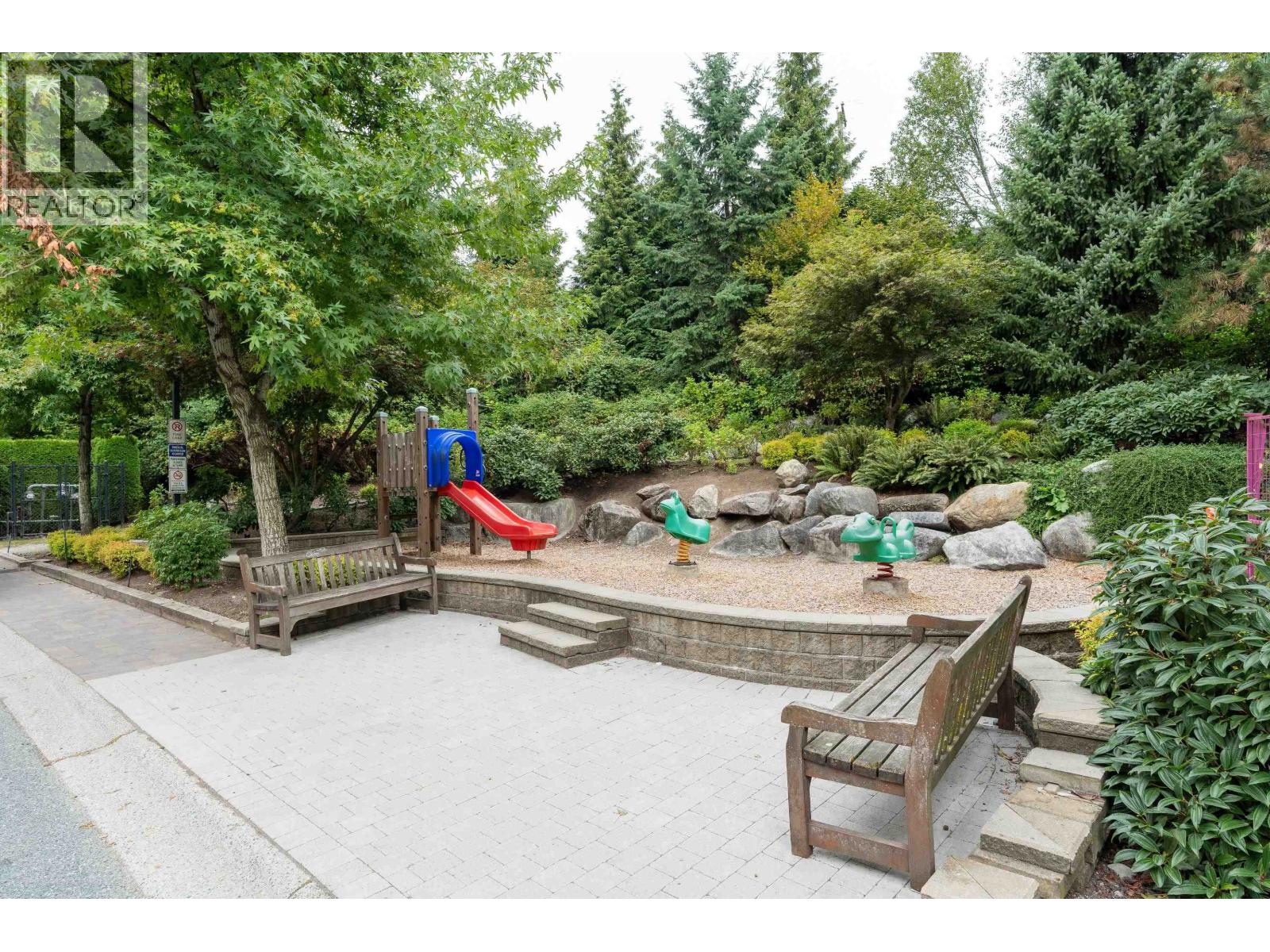 206 4768 Brentwood Drive, Burnaby, British Columbia  V5C 0C7 - Photo 5 - R3047700