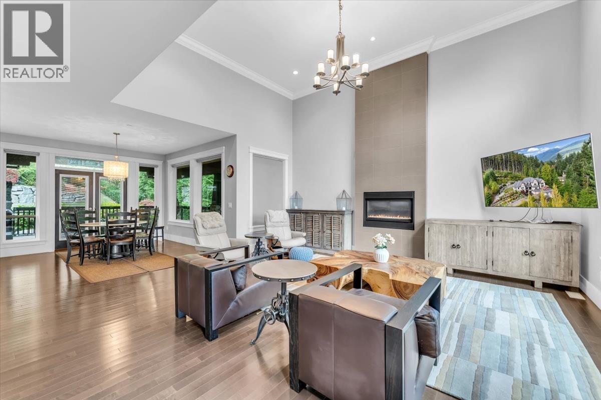1403 Crystal Creek Drive, Anmore, British Columbia  V3H 0A3 - Photo 5 - R3056560