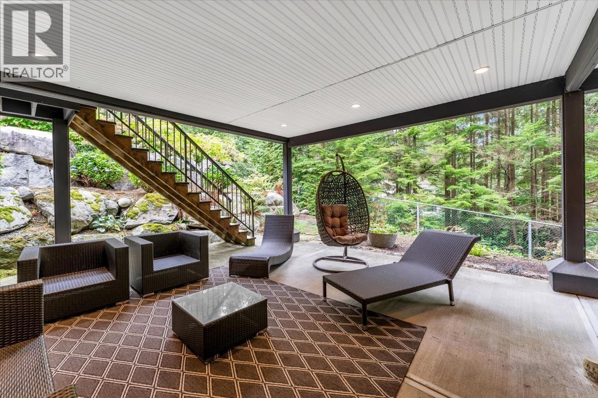 1403 Crystal Creek Drive, Anmore, British Columbia  V3H 0A3 - Photo 38 - R3056560