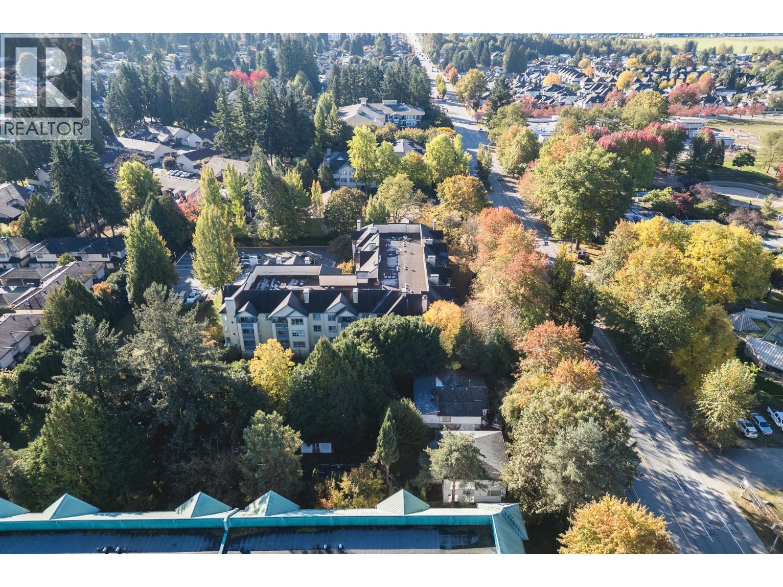 12058 Harris Road, Pitt Meadows, British Columbia  V3Y 2B5 - Photo 2 - R3057738