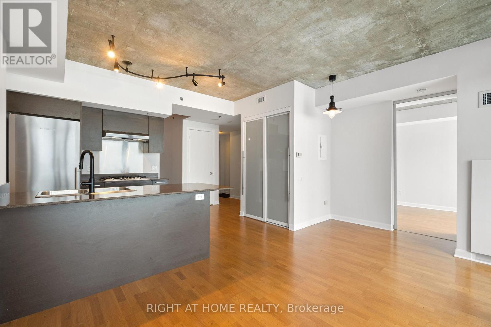 3106 - 375 KING STREET W, Toronto, Ontario