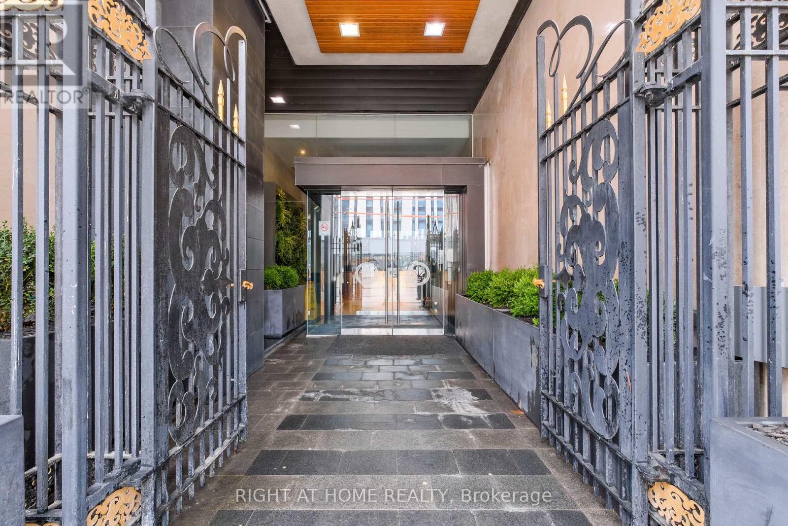 3106 - 375 King Street W, Toronto, Ontario  M5V 1K5 - Photo 11 - C12463380