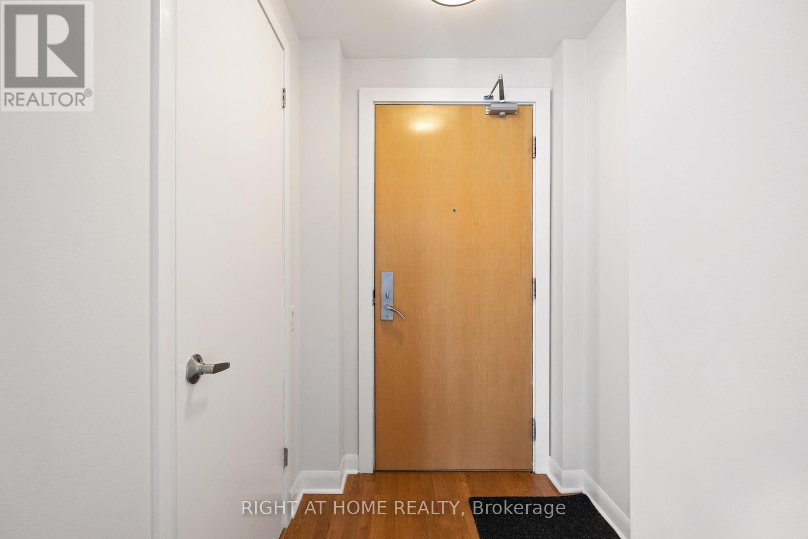3106 - 375 King Street W, Toronto, Ontario  M5V 1K5 - Photo 13 - C12463380