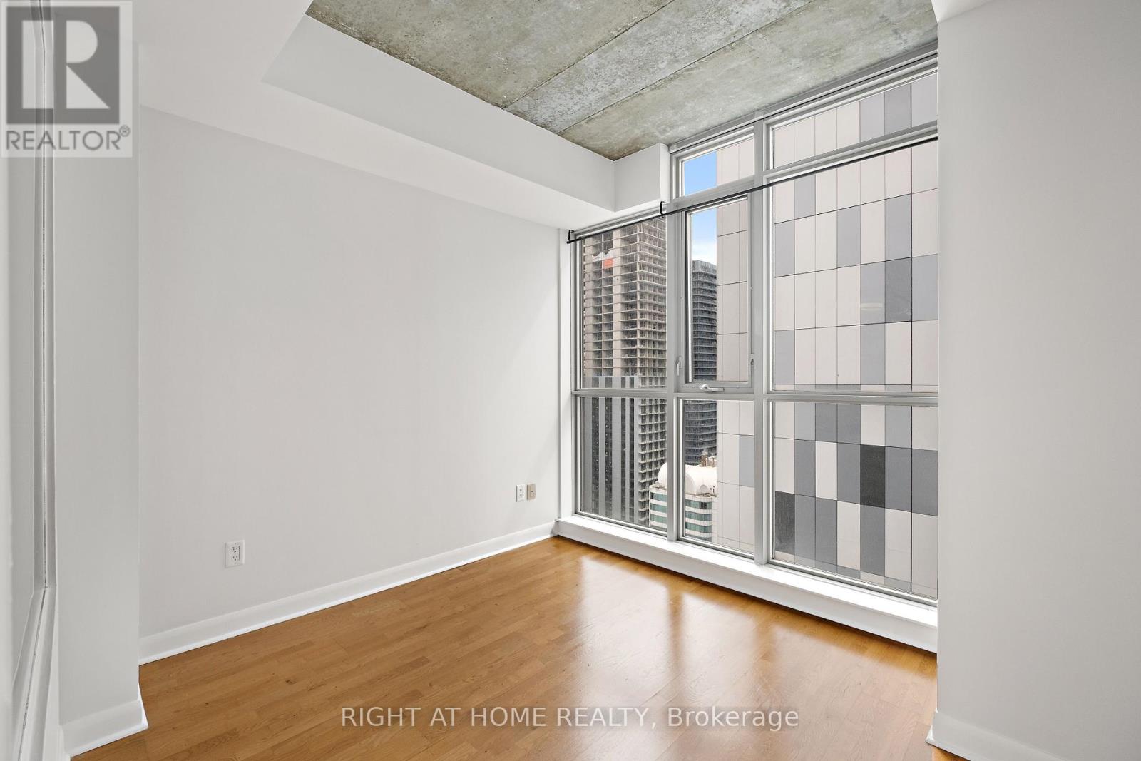 3106 - 375 King Street W, Toronto, Ontario  M5V 1K5 - Photo 4 - C12463380