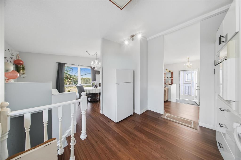 67 Birchlynn Bay, Winnipeg, Manitoba  R2R 2S9 - Photo 7 - 202526108