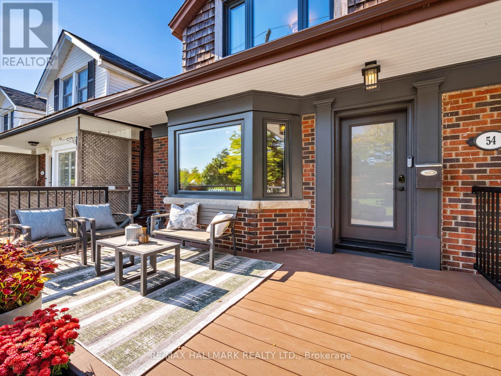 54 Avonlea Boulevard, Toronto, Ontario  M4C 5E5 - Photo 2 - E12463392
