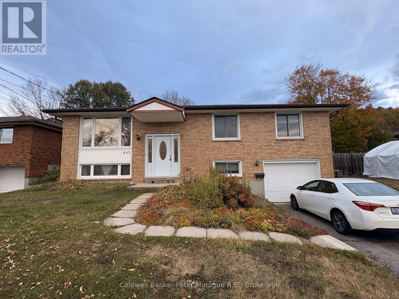 642 Ski Club Road E, North Bay, Ontario  P1B 7R4 - Photo 1 - X12463445