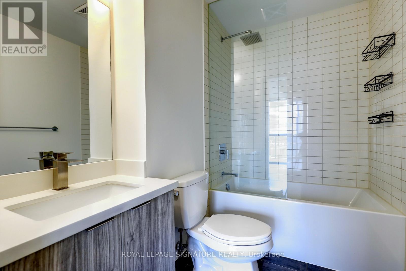 2105 - 2916 Hwy 7, Vaughan, Ontario  L4K 0K6 - Photo 14 - N12463074