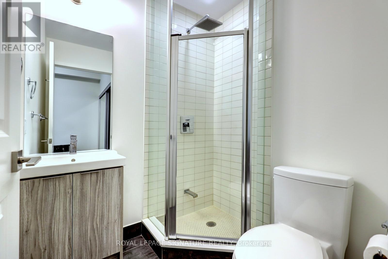 2105 - 2916 Hwy 7, Vaughan, Ontario  L4K 0K6 - Photo 18 - N12463074