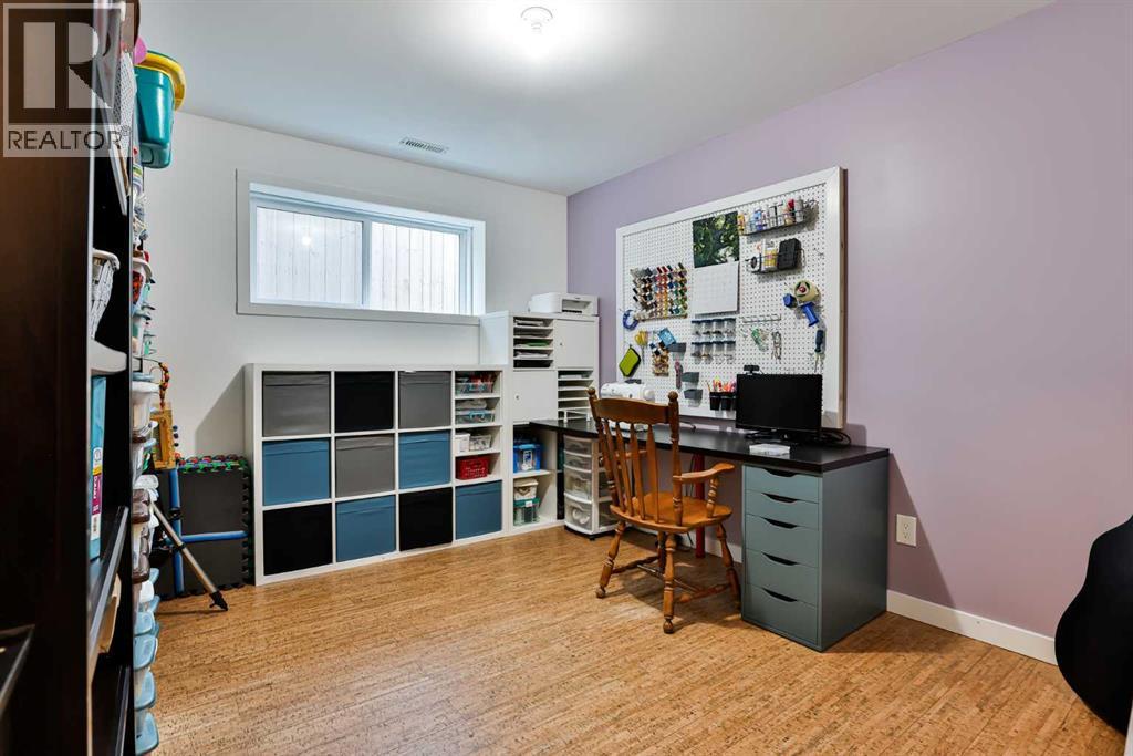381 Moonlight Way West  W, Lethbridge, Alberta  T1J 5K1 - Photo 18 - A2261179