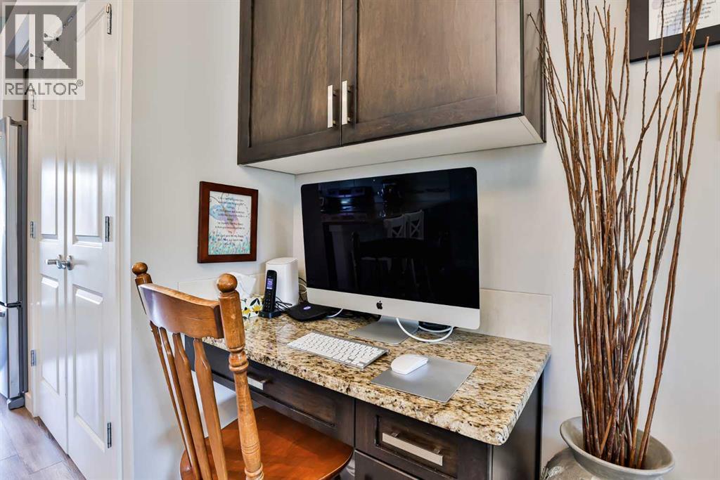 381 Moonlight Way West  W, Lethbridge, Alberta  T1J 5K1 - Photo 8 - A2261179