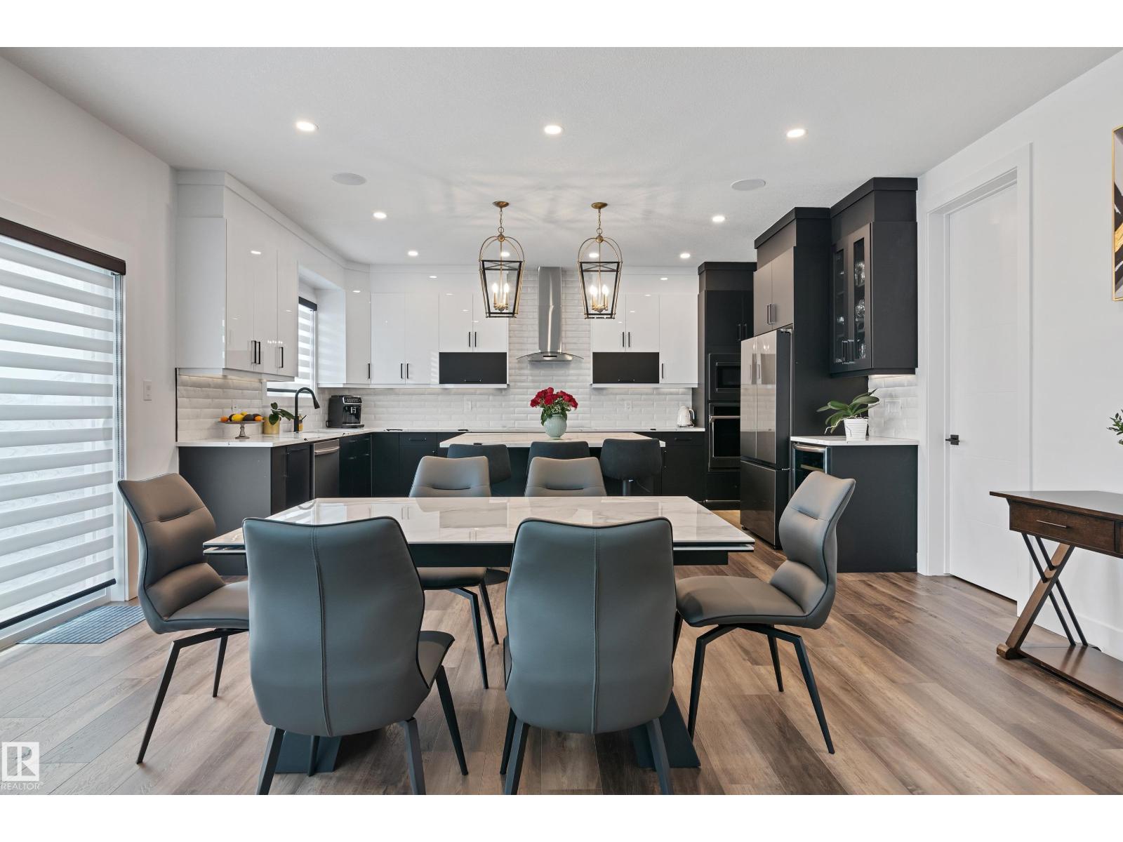 19619 26 Av Nw, Edmonton, Alberta  T6M 0X4 - Photo 2 - E4456816