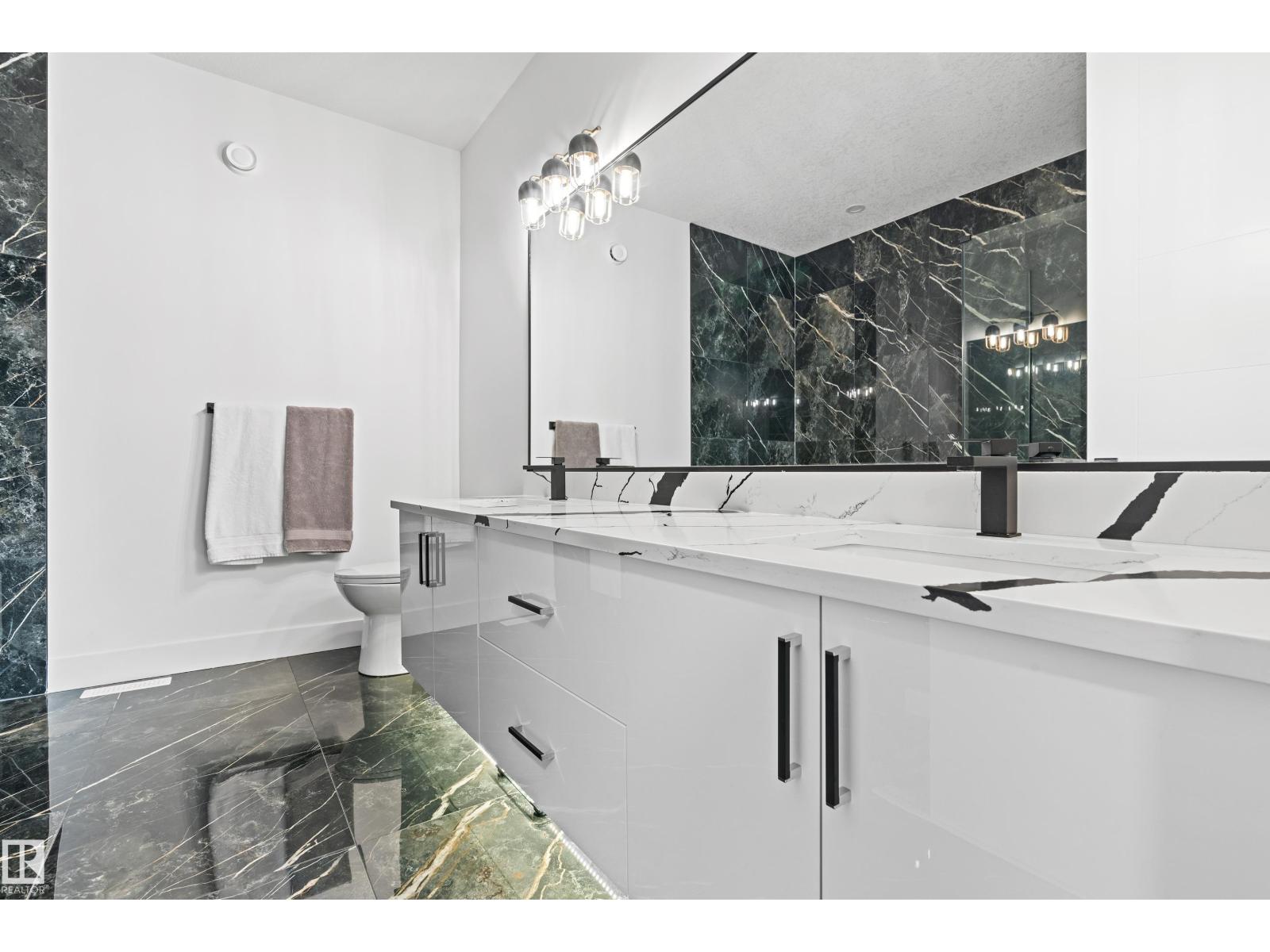 19619 26 Av Nw, Edmonton, Alberta  T6M 0X4 - Photo 36 - E4456816