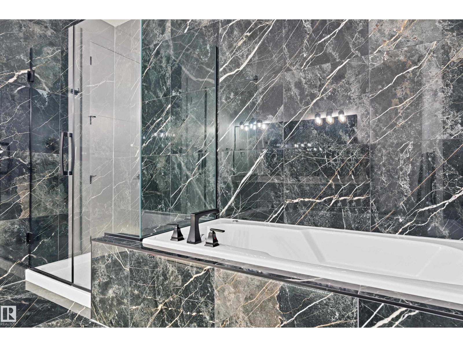 19619 26 Av Nw, Edmonton, Alberta  T6M 0X4 - Photo 37 - E4456816