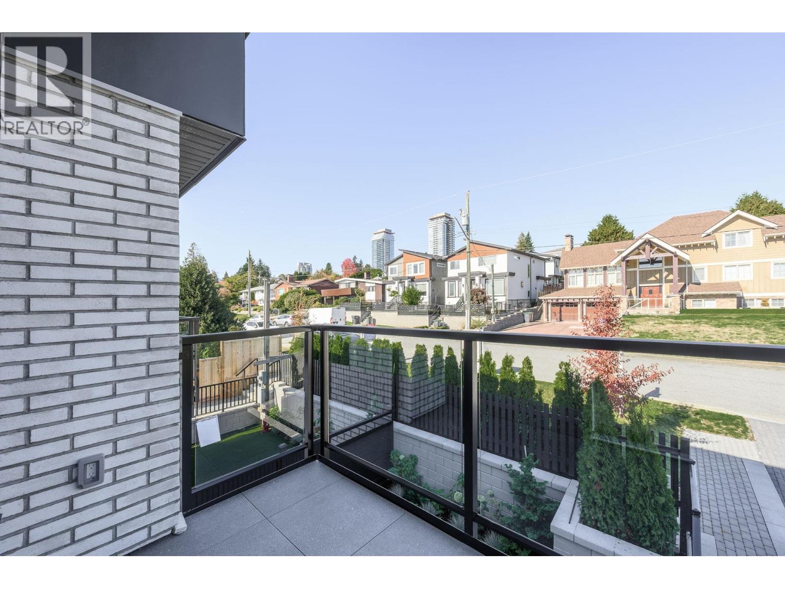 102 1132 Madore Avenue, Coquitlam, British Columbia  V3K 3B9 - Photo 17 - R3056386