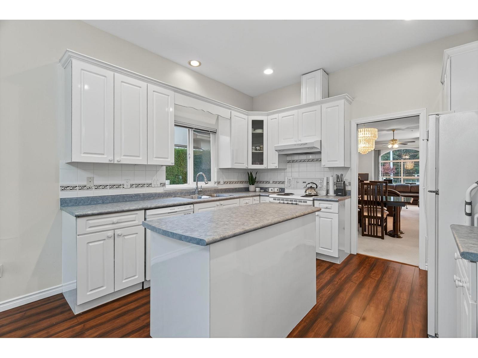 6630 123 Street, Surrey, British Columbia  V3W 0W1 - Photo 4 - R3057731