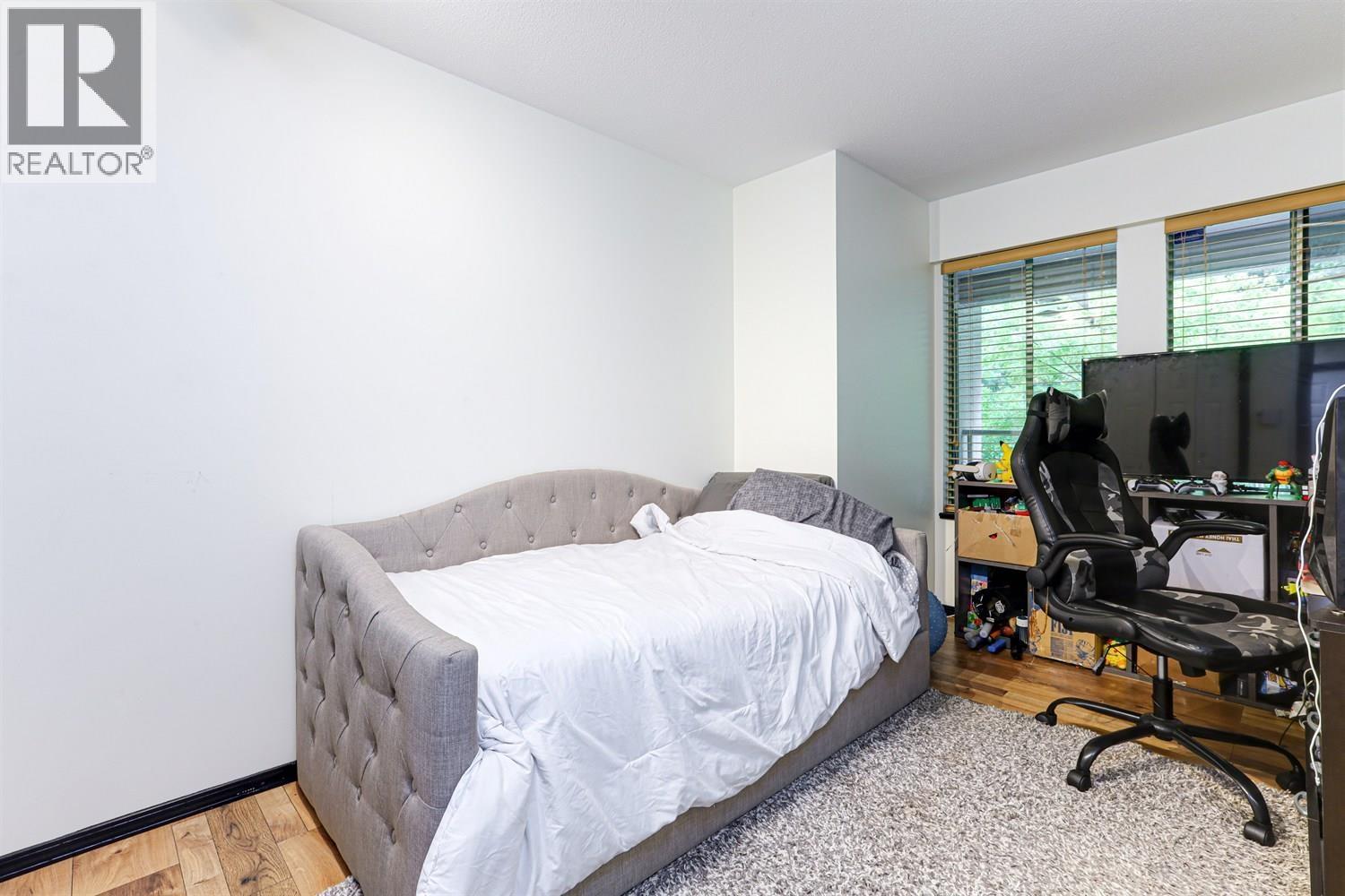 505 6737 Station Hill Court, Burnaby, British Columbia  V3N 4V2 - Photo 11 - R3058439