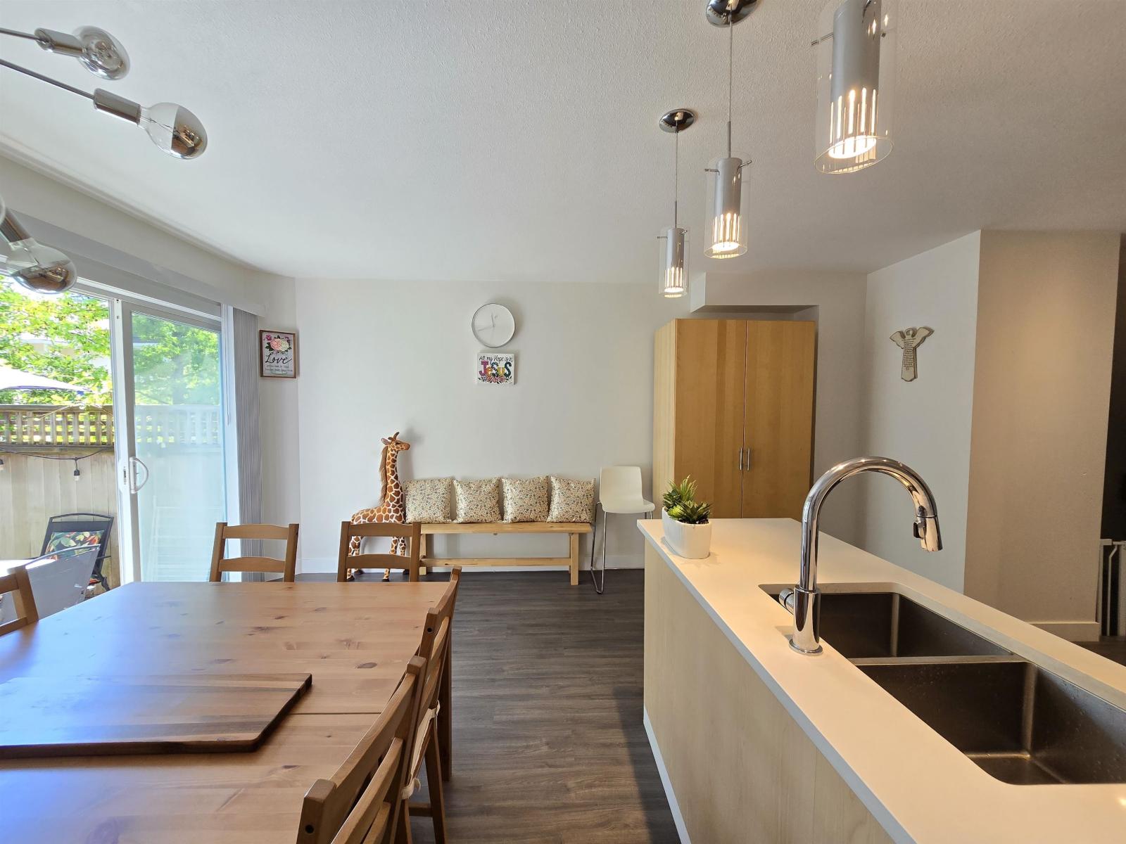68 6533 121 Street, Surrey, British Columbia  V3W 1M5 - Photo 6 - R3058427