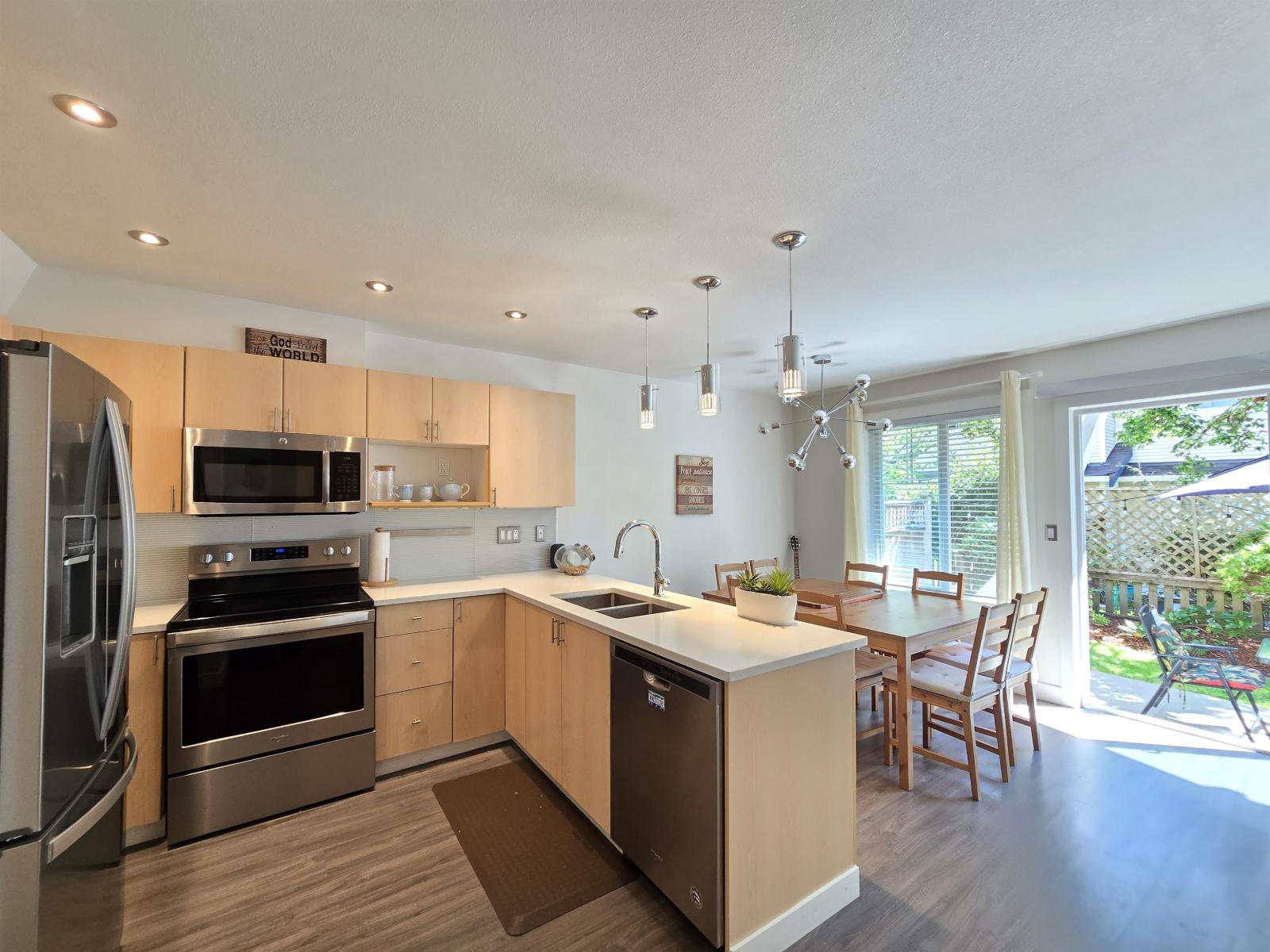 68 6533 121 Street, Surrey, British Columbia  V3W 1M5 - Photo 5 - R3058427