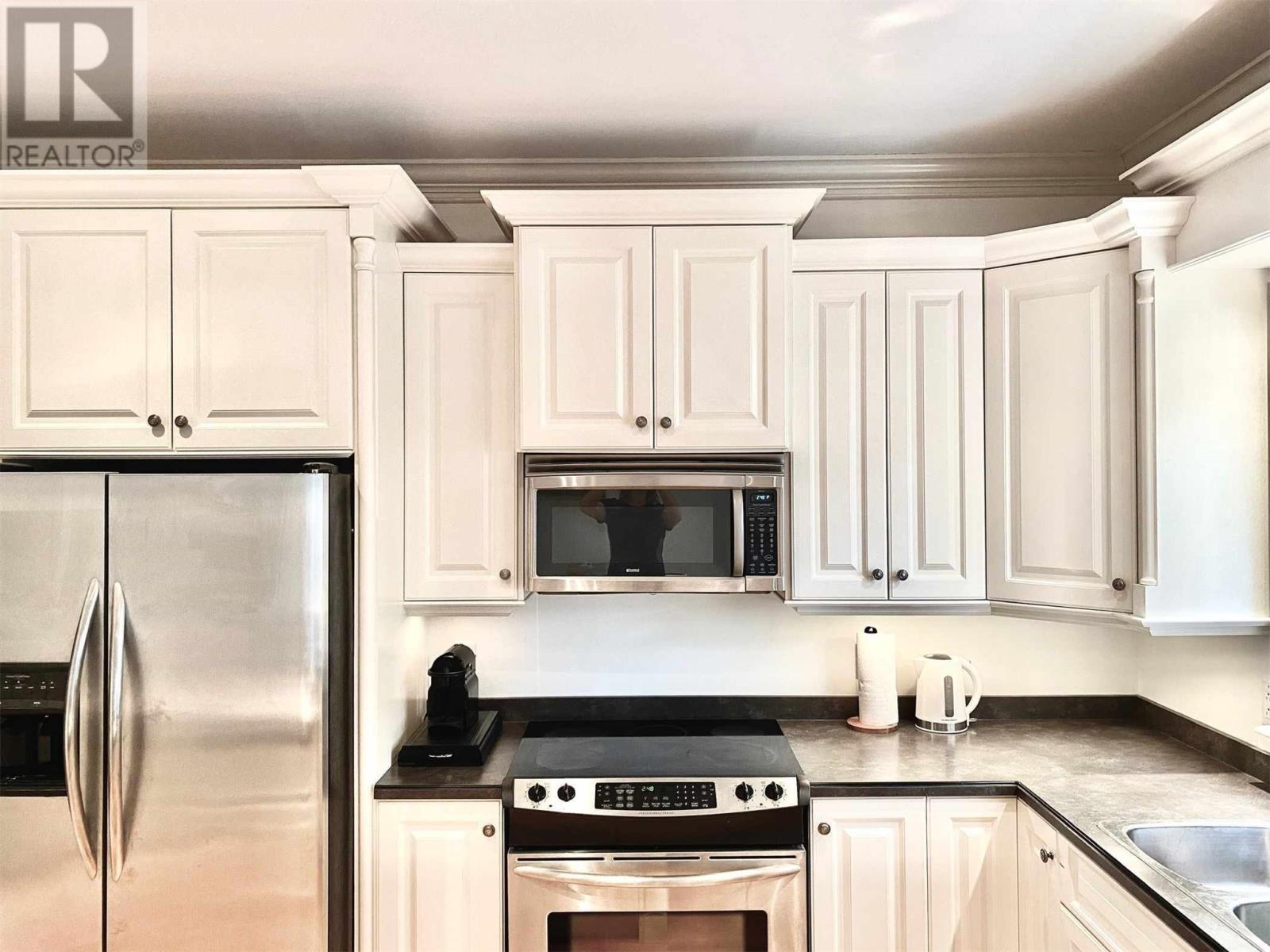 8 Howe Place, St. John's, Newfoundland & Labrador  A1A 1C5 - Photo 9 - 1291572