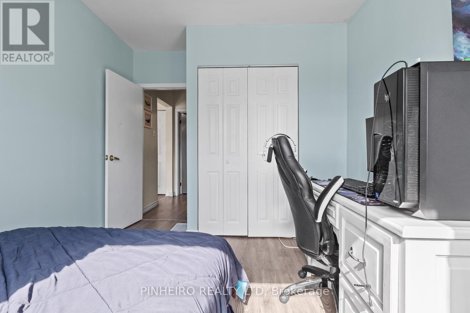 1614 Wavell Street, London East, Ontario  N5W 2E1 - Photo 12 - X12463485