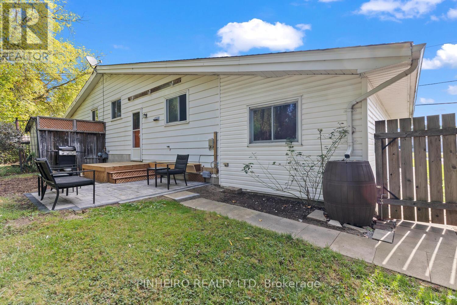 1614 Wavell Street, London East, Ontario  N5W 2E1 - Photo 15 - X12463485