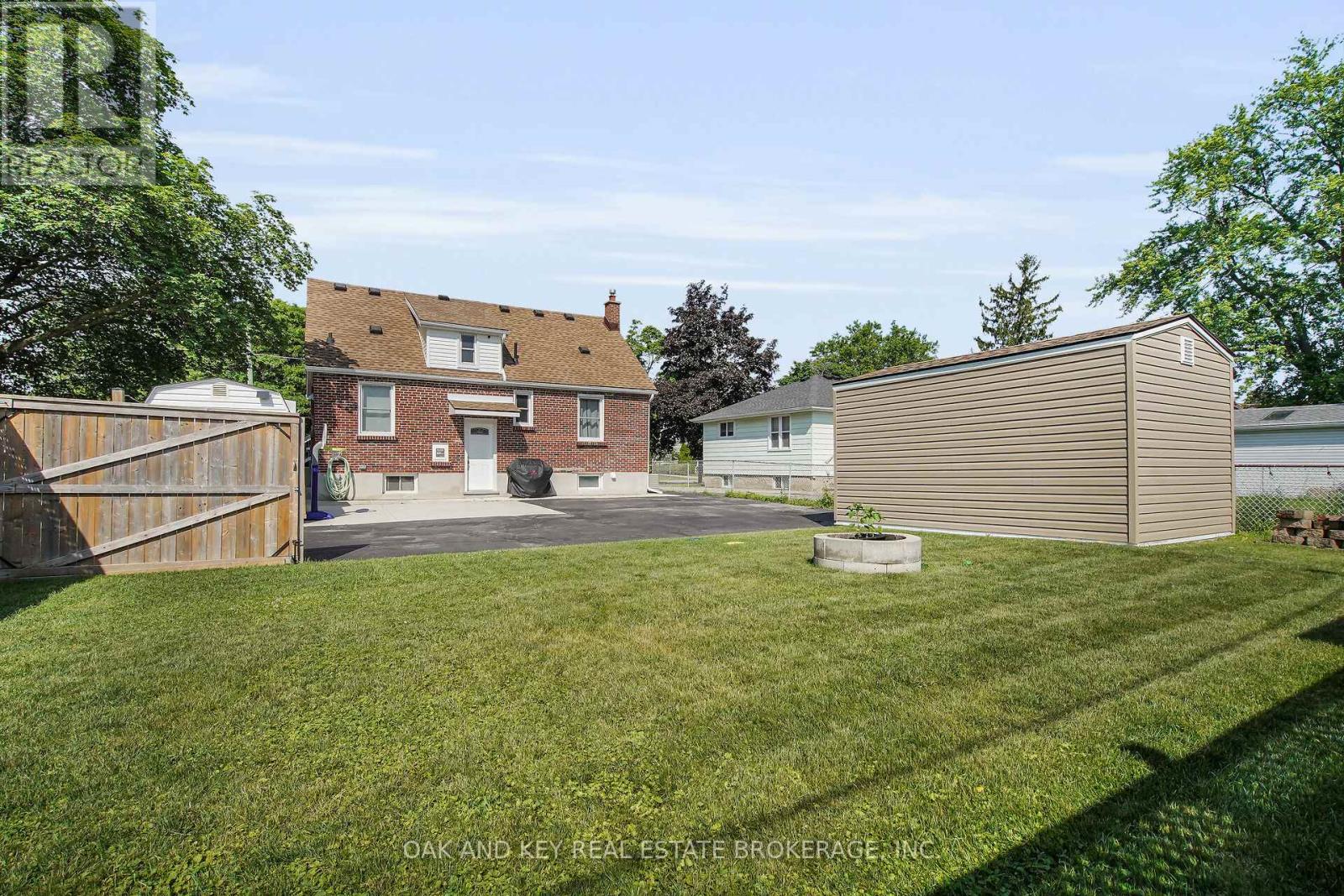 216 Vancouver Street, London East, Ontario  N5W 4R8 - Photo 36 - X12463494