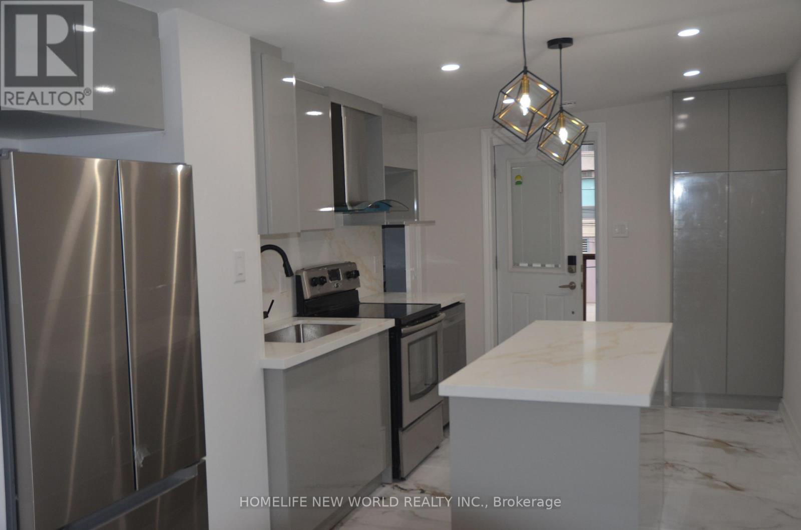 Upper Level - 231 Queen Street W, Toronto, Ontario  M5V 1Z4 - Photo 8 - C12462911