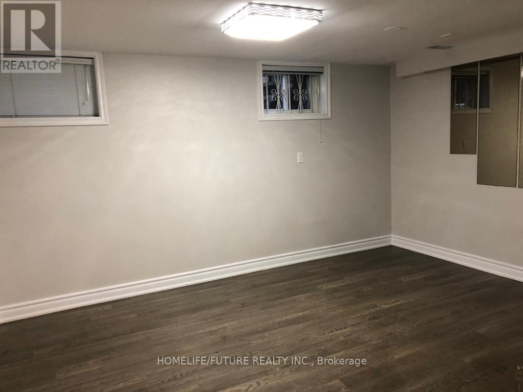 Bsmt - 20 Buena Vista Avenue, Toronto, Ontario  M1S 1J2 - Photo 3 - E12458552