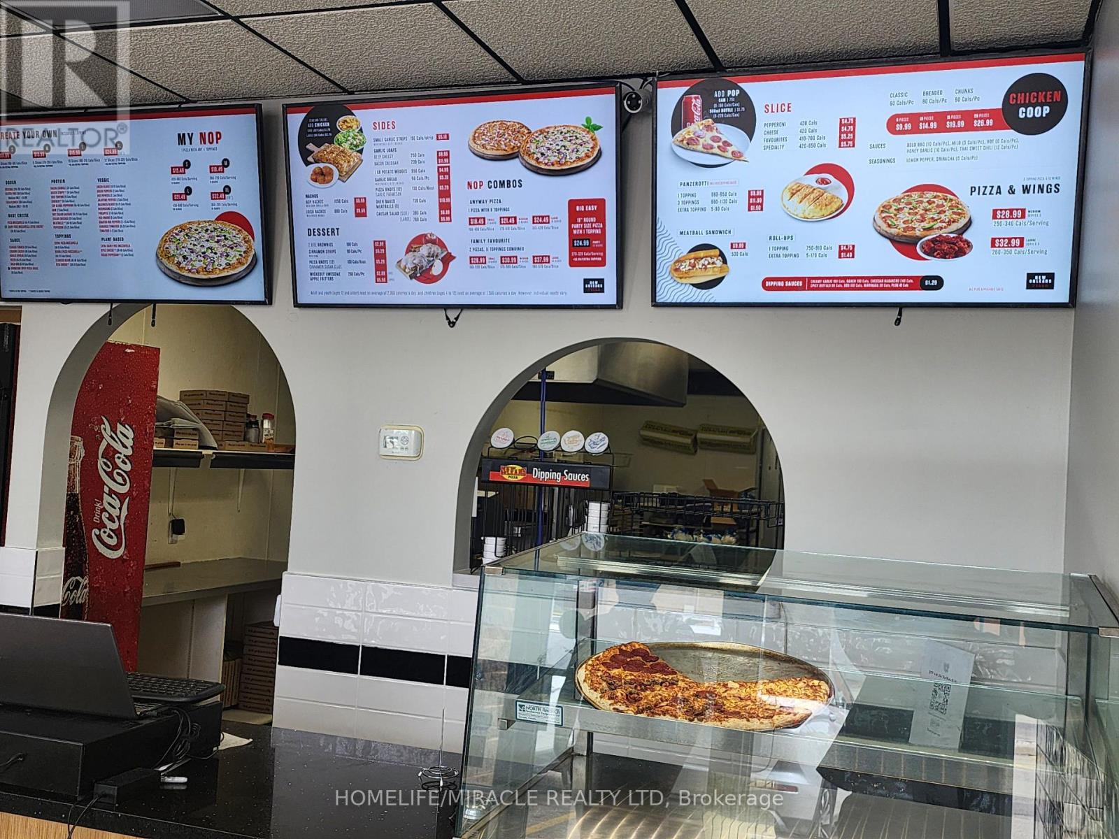 425 University Avenue E, Waterloo, Ontario  N2K 4C9 - Photo 3 - X12448671