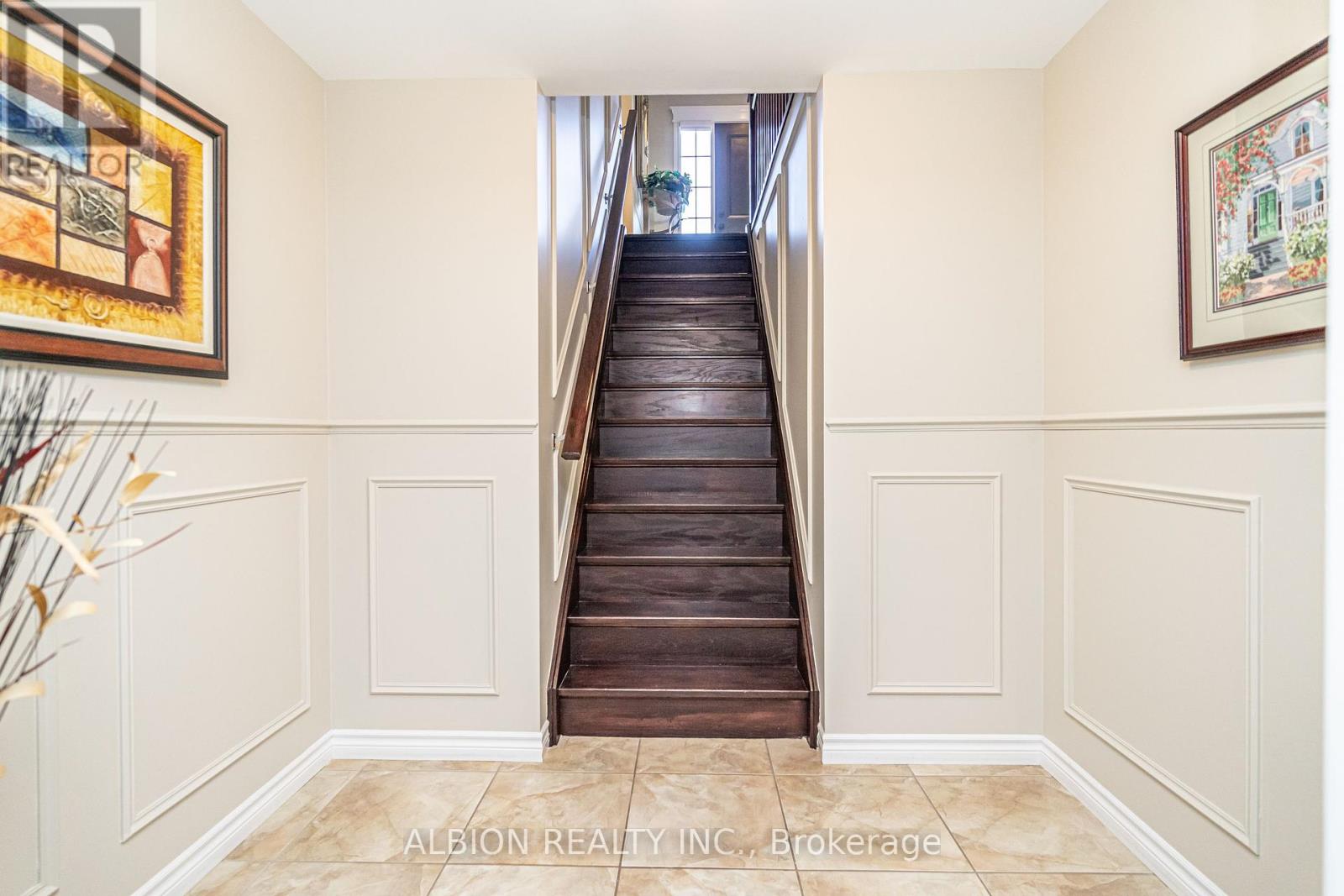 Unit #1 - 8 Reddington Drive, Caledon, Ontario  L7E 4C3 - Photo 23 - W12463344