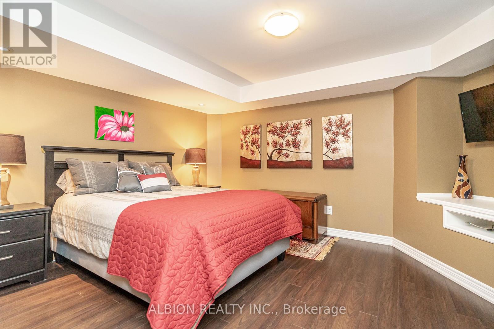 Unit #1 - 8 Reddington Drive, Caledon, Ontario  L7E 4C3 - Photo 27 - W12463344